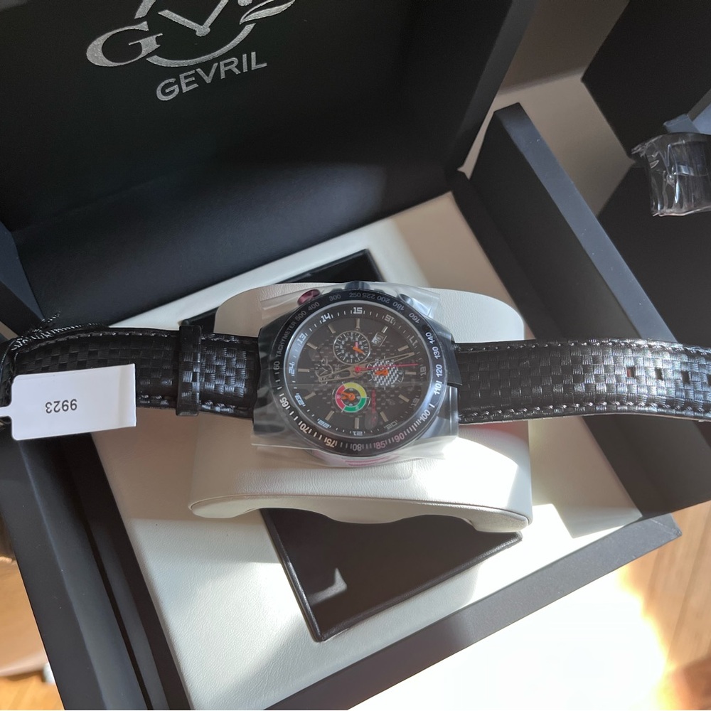 GV2 by Gevril
Men's Scuderia Black Leather Watch 45mm - Picture 6 of 14